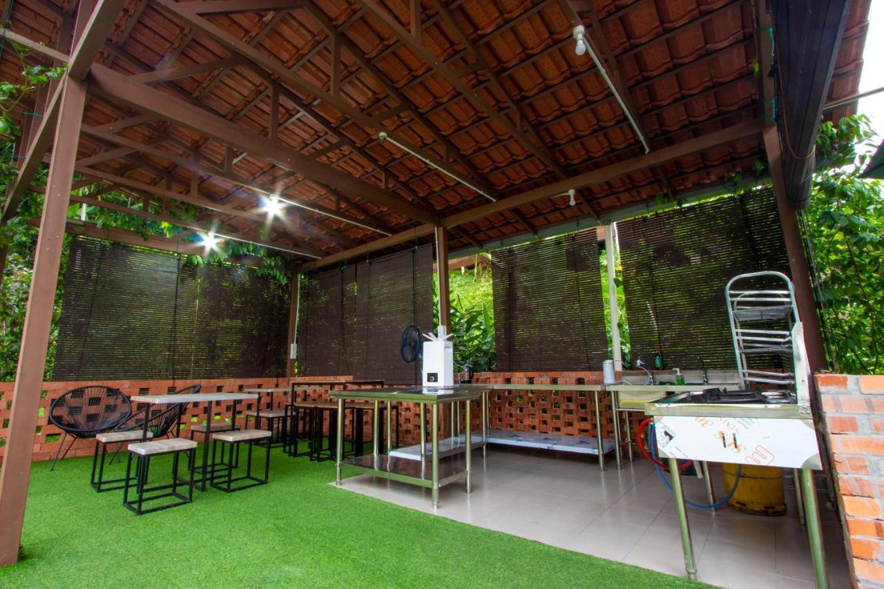 Genting Greenwoods Tiny Houses & Events Hall Dataran Tinggi Genting Bagian luar foto