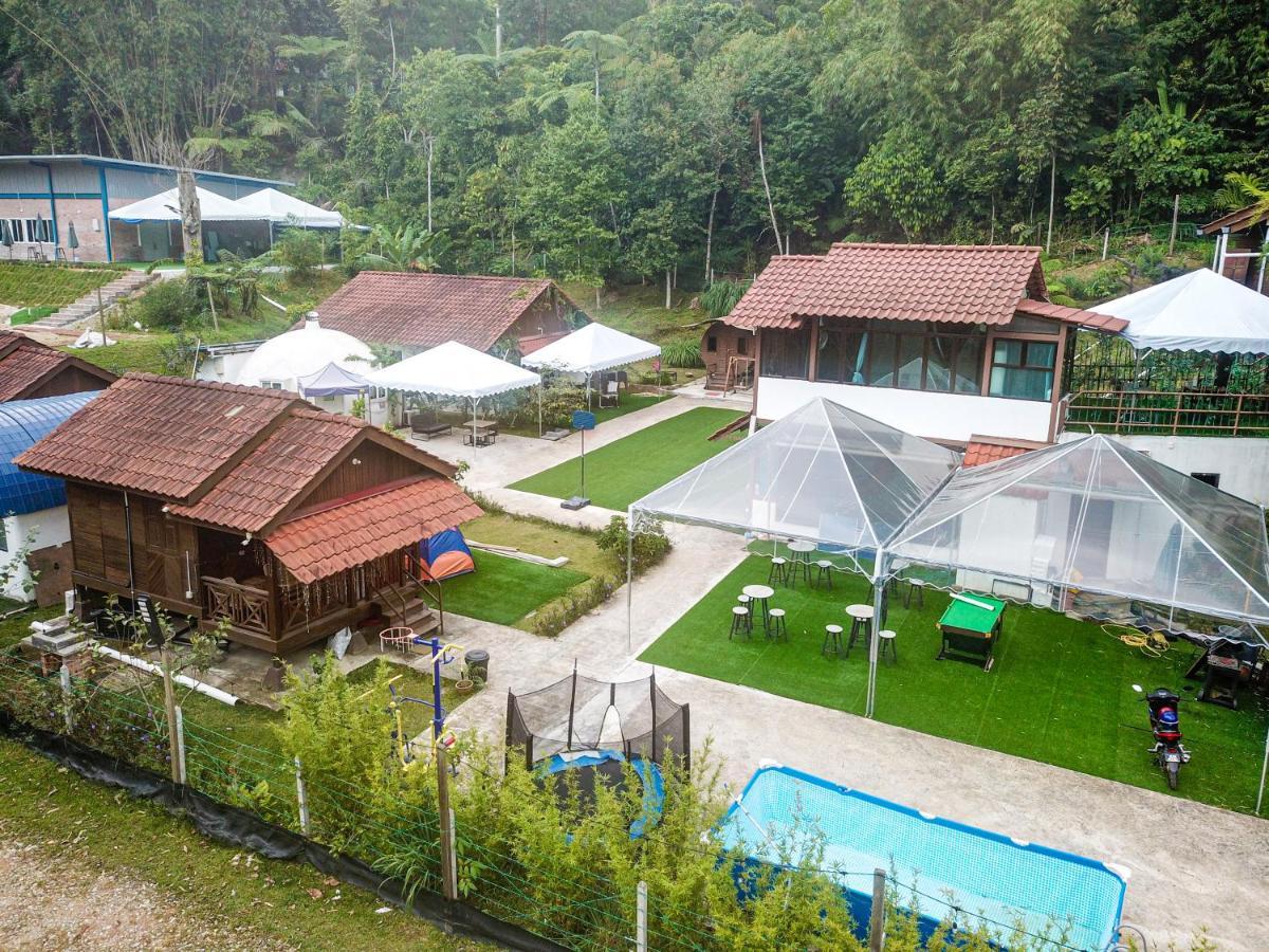 Genting Greenwoods Tiny Houses & Events Hall Dataran Tinggi Genting Bagian luar foto