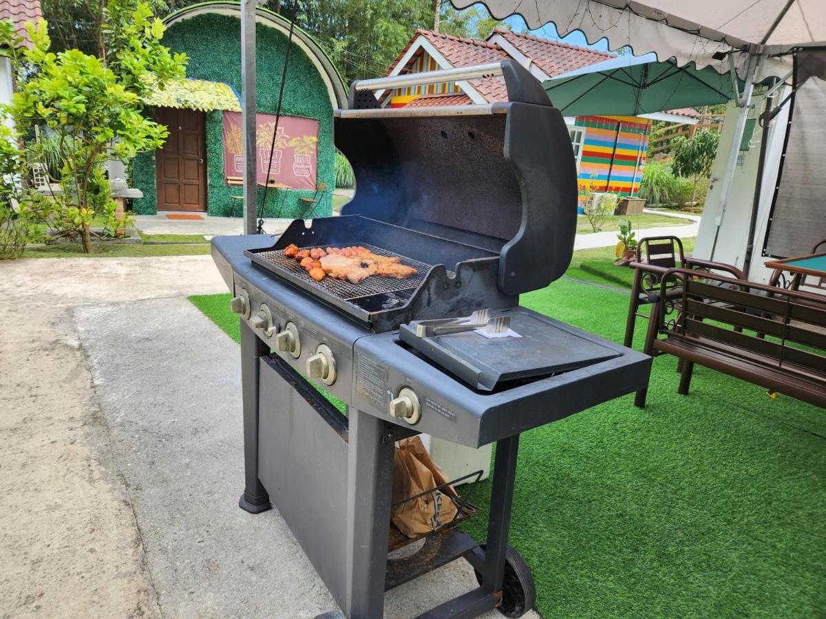 Genting Greenwoods Tiny Houses & Events Hall Dataran Tinggi Genting Bagian luar foto